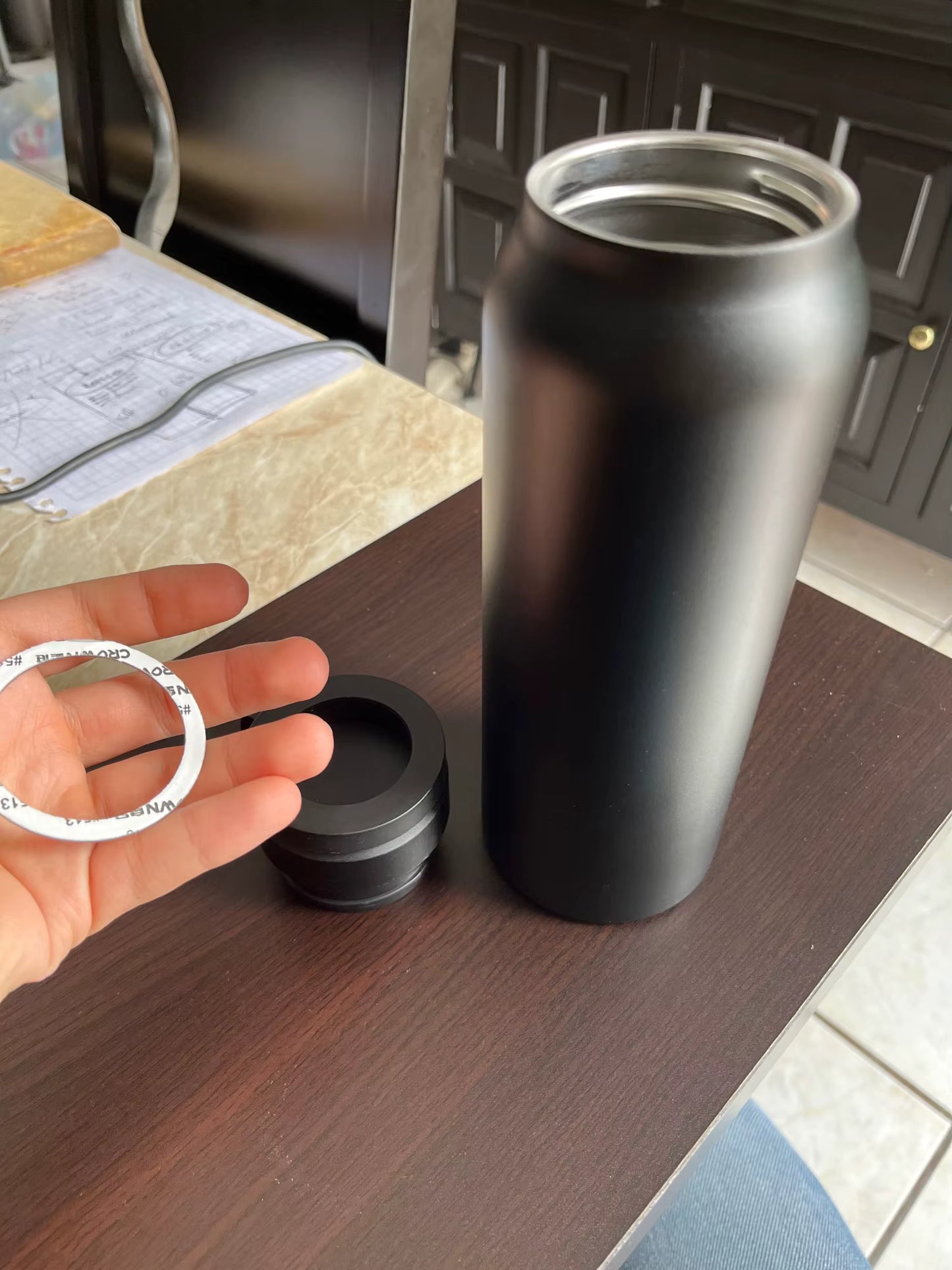 Water Mug With Magnetic Phone Holder
